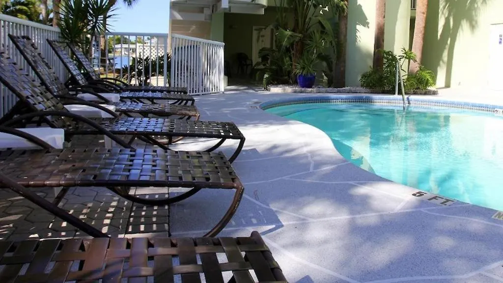 Motel Chart House Suites And Marina Clearwater Beach
