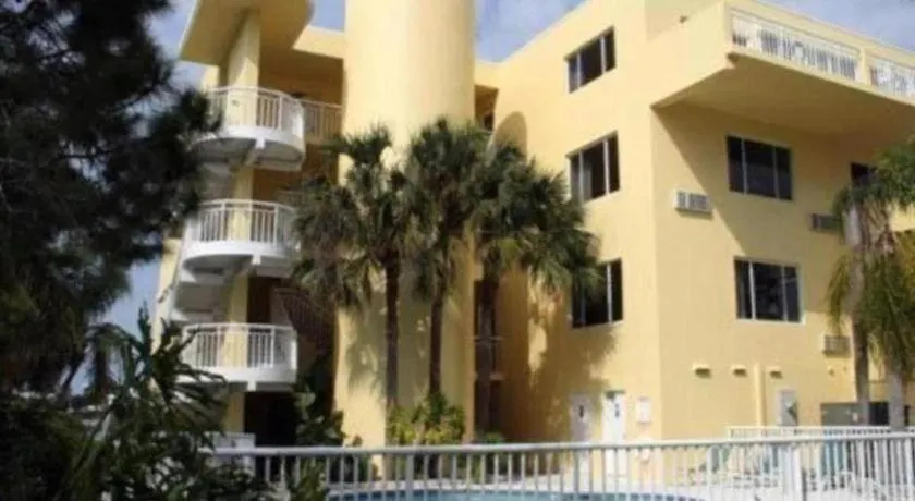 Motel Chart House Suites And Marina Clearwater Beach